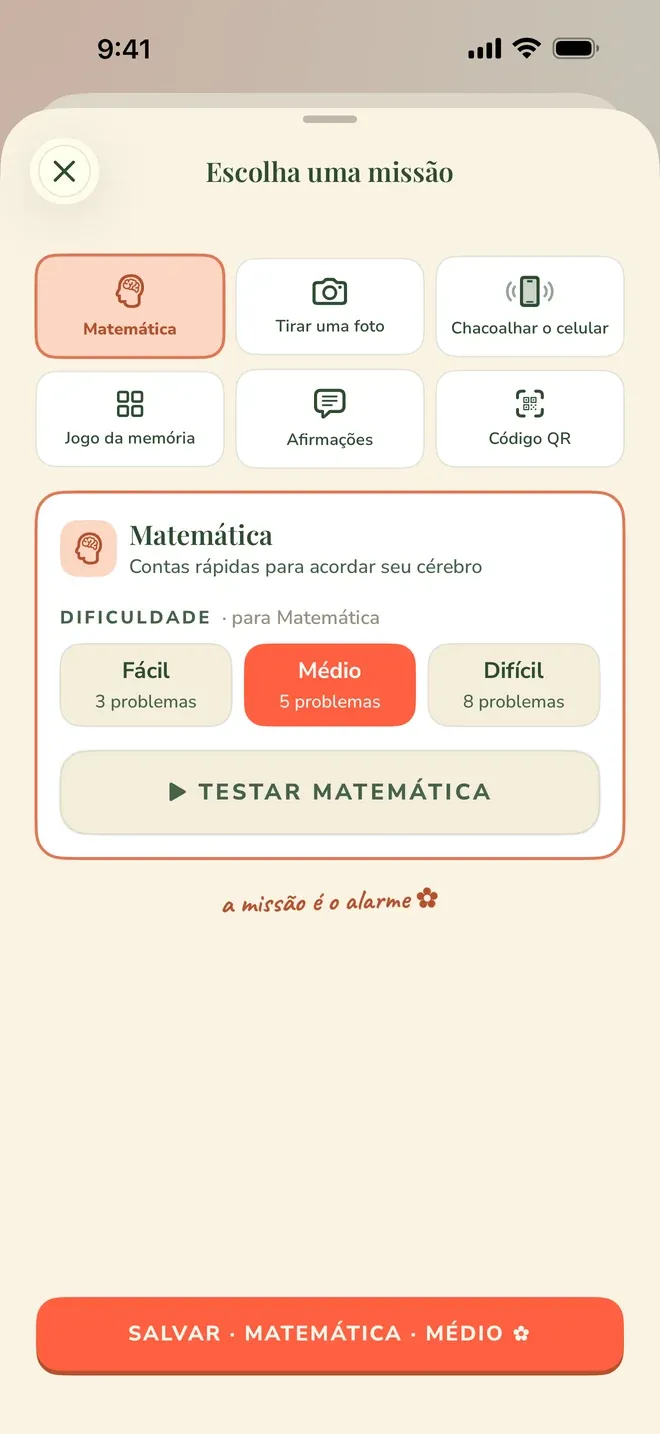 Tela de escolha de missão do Wake Boom em português com Matemática selecionada, mostrando os três níveis de dificuldade: Fácil com 3 problemas, Médio com 5 e Difícil com 8.